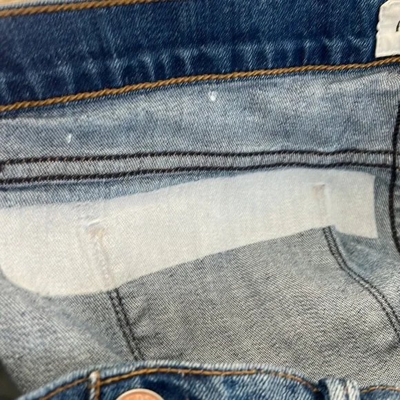 Hudson distressed jean shorts size 27 - Picture 7 of 7